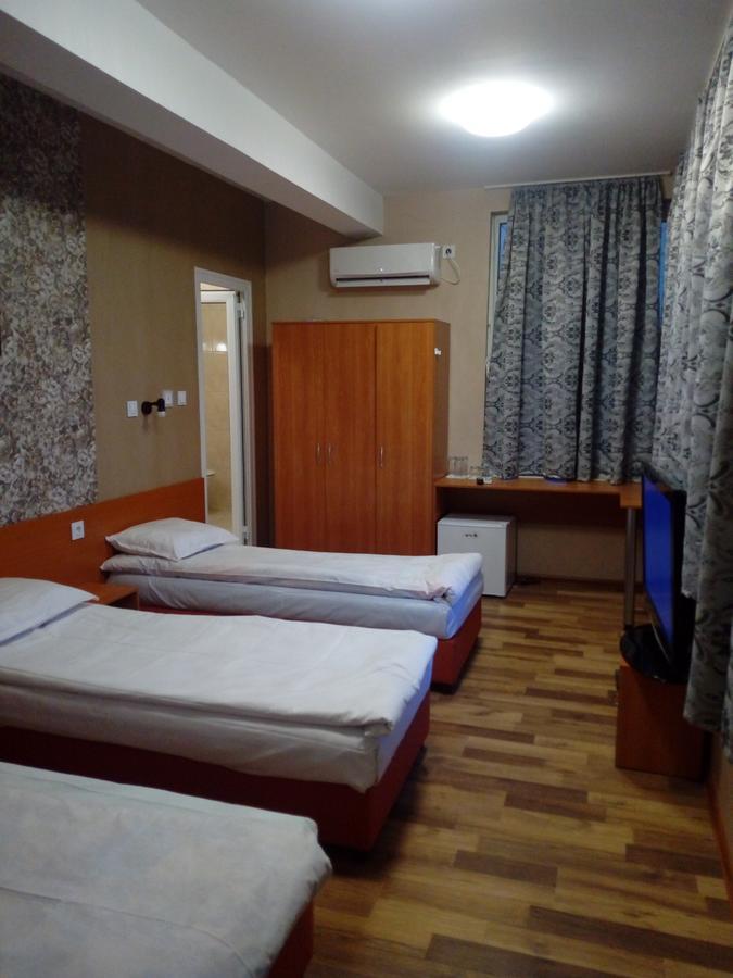 Hotel Toni Bukovluk Exterior photo